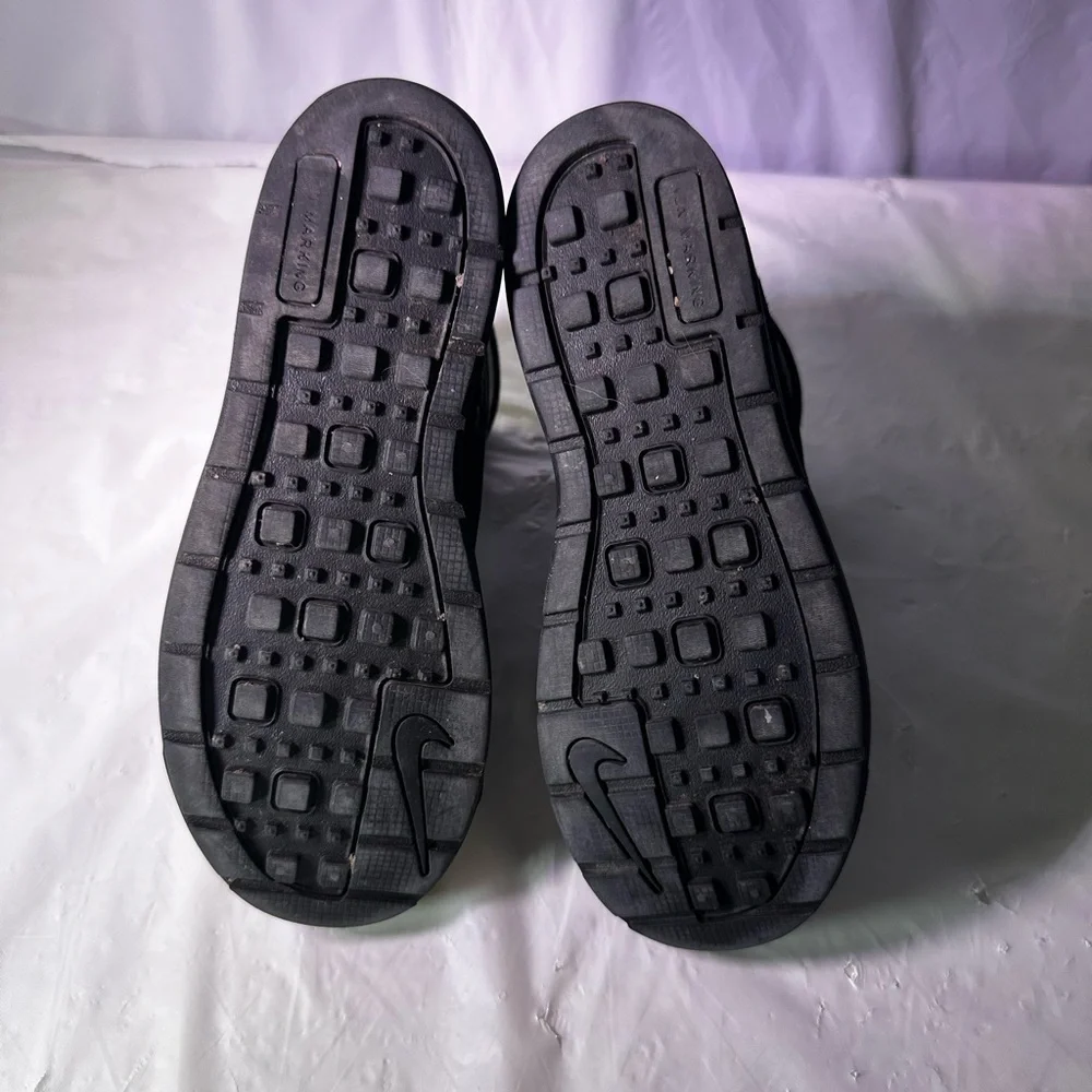 Nike Men's Black Leather Sneakers